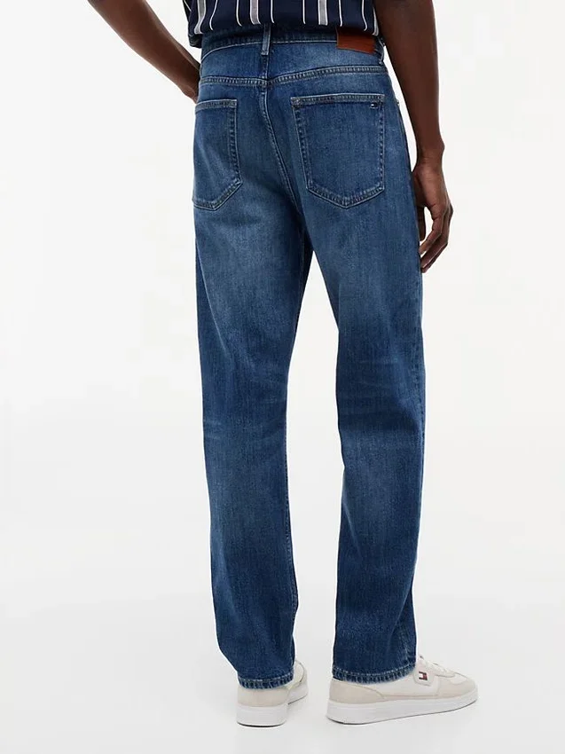 Tommy Jeans Tapered Straight -farkut Tommy Jeans Tapered Straight -farkut