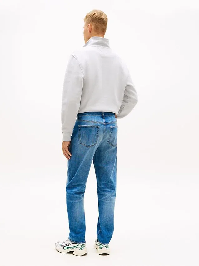 Tommy Jeans Tapered Straight -farkut Tommy Jeans Tapered Straight -farkut