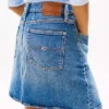 Tommy Jeansin korkeavyötäröinen denim-minihame