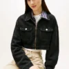 Tommy Jeansin lyhyt denim-vetoketjujakku Tommy Jeansin lyhyt denim-vetoketjujakku