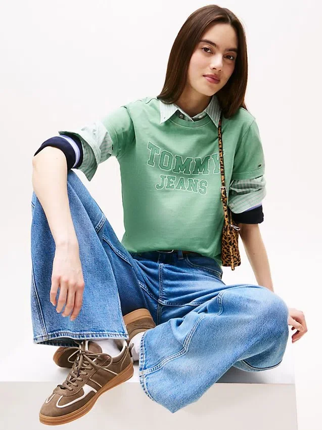 Tommy Jeansin mokkanahkaiset skater-lenkkarit Tommy Jeansin mokkanahkaiset skater-lenkkarit