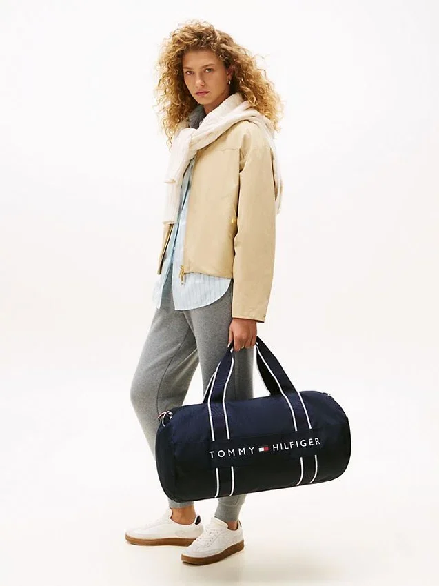 Tommy-logolla varustettu matkalaukku Tommy-logolla varustettu matkalaukku