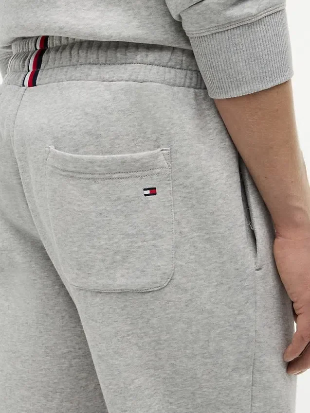 Tommy-logolla varustetut verkkarihousut Tommy-logolla varustetut verkkarihousut