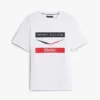 Tommy x Cadillac F1® Team Chevron -T-paita Tommy x Cadillac F1® Team Chevron -T-paita