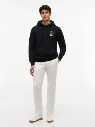 Tommy x Cadillac F1® Team Logo -huppari