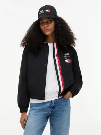 Tommy x Cadillac F1® Team -valmentajatakki