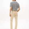 Värjätty slim-fit-farkku Värjätty slim-fit-farkku