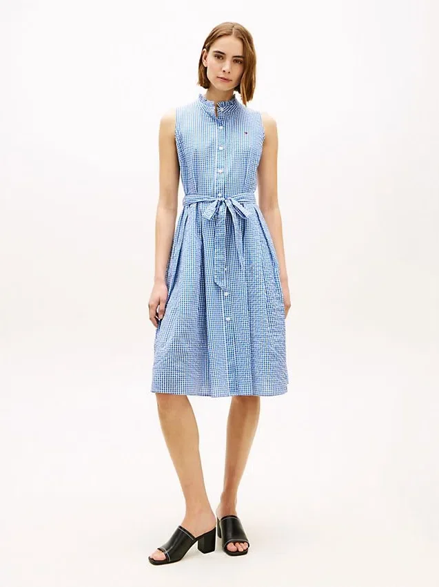Vyötäröinen gingham-seersucker-midimekko Vyötäröinen gingham-seersucker-midimekko