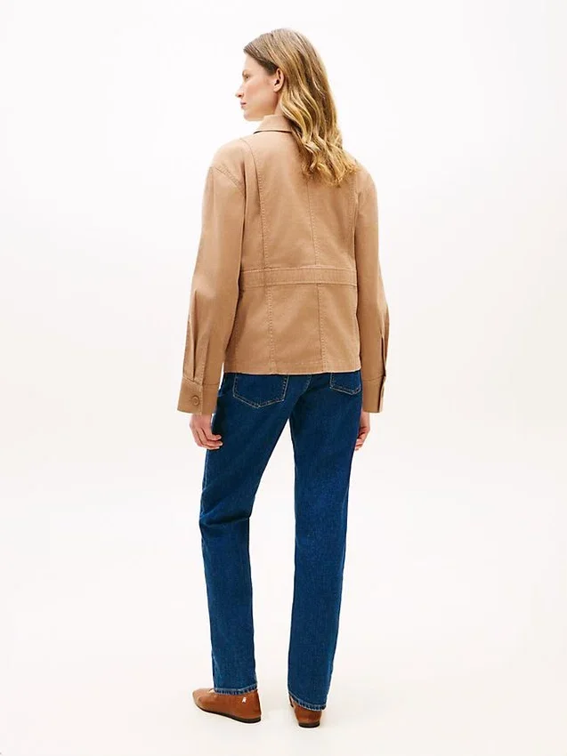 Ylisuuri twill-tyylinen työpaita Ylisuuri twill-tyylinen työpaita